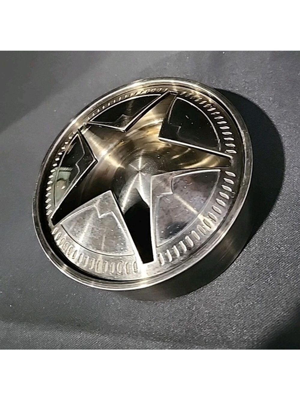 Marlboro Texas Star Silver Round Brushed Metal Stainless Steel Ashtray - Picture 1 of 9